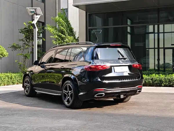 Mercedes-Benz GLS 2024