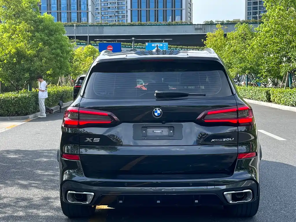BMW X5 2023 — фото 12