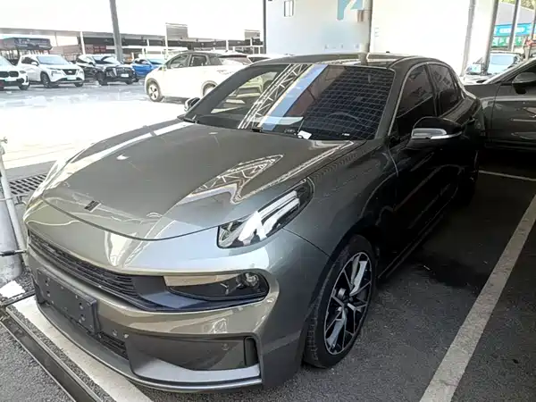 Lynk & Co 03 2021
