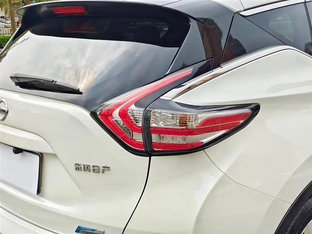 Nissan Murano 2017 — фото 11