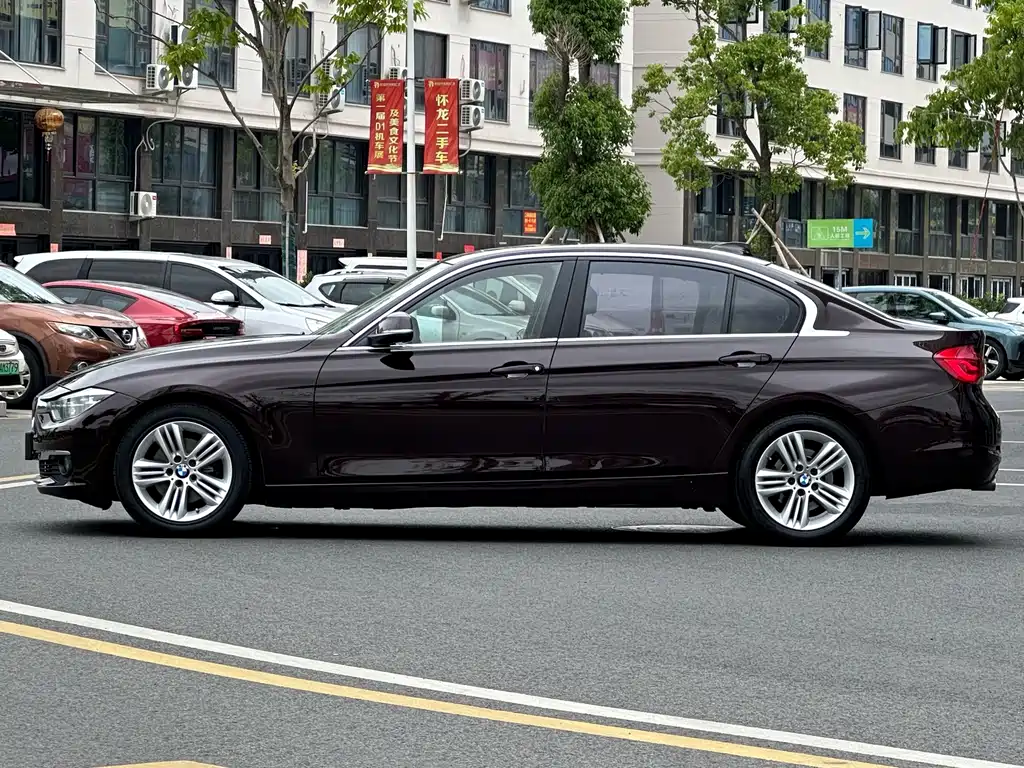 BMW 3 Series 2016