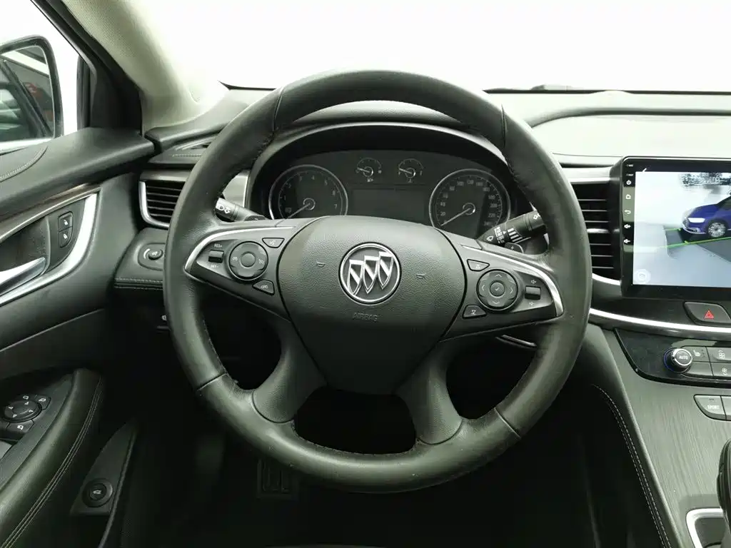 Buick LaCrosse 2020 — фото 11