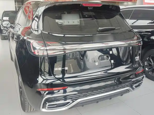 Hongqi HS5 2025