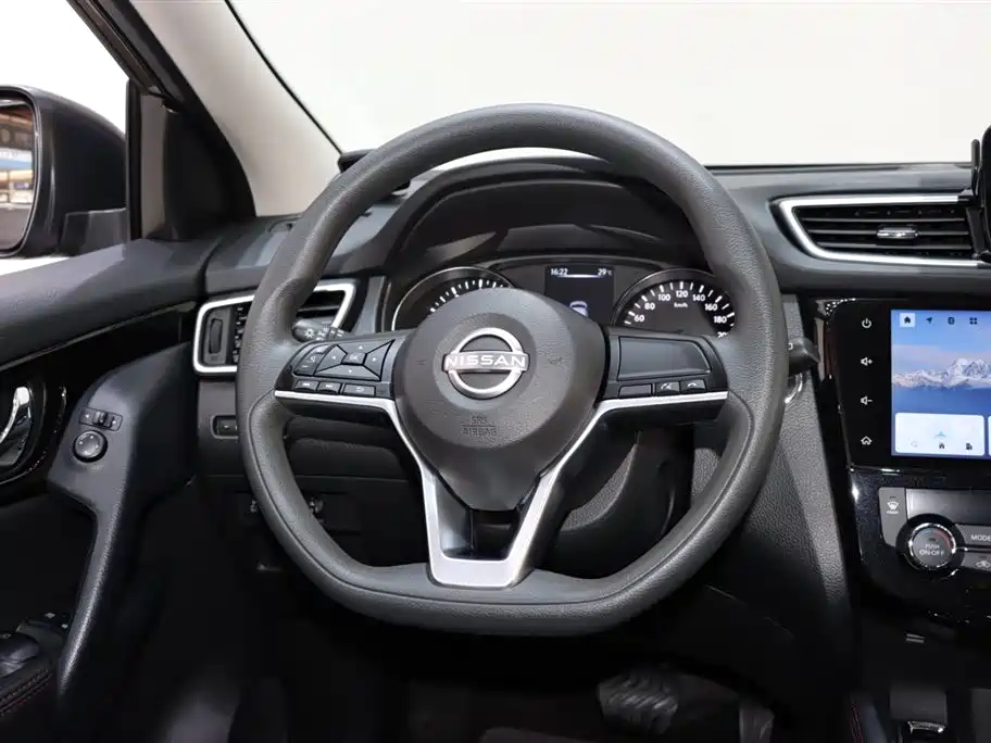 Nissan Qashqai 2024 — фото 13