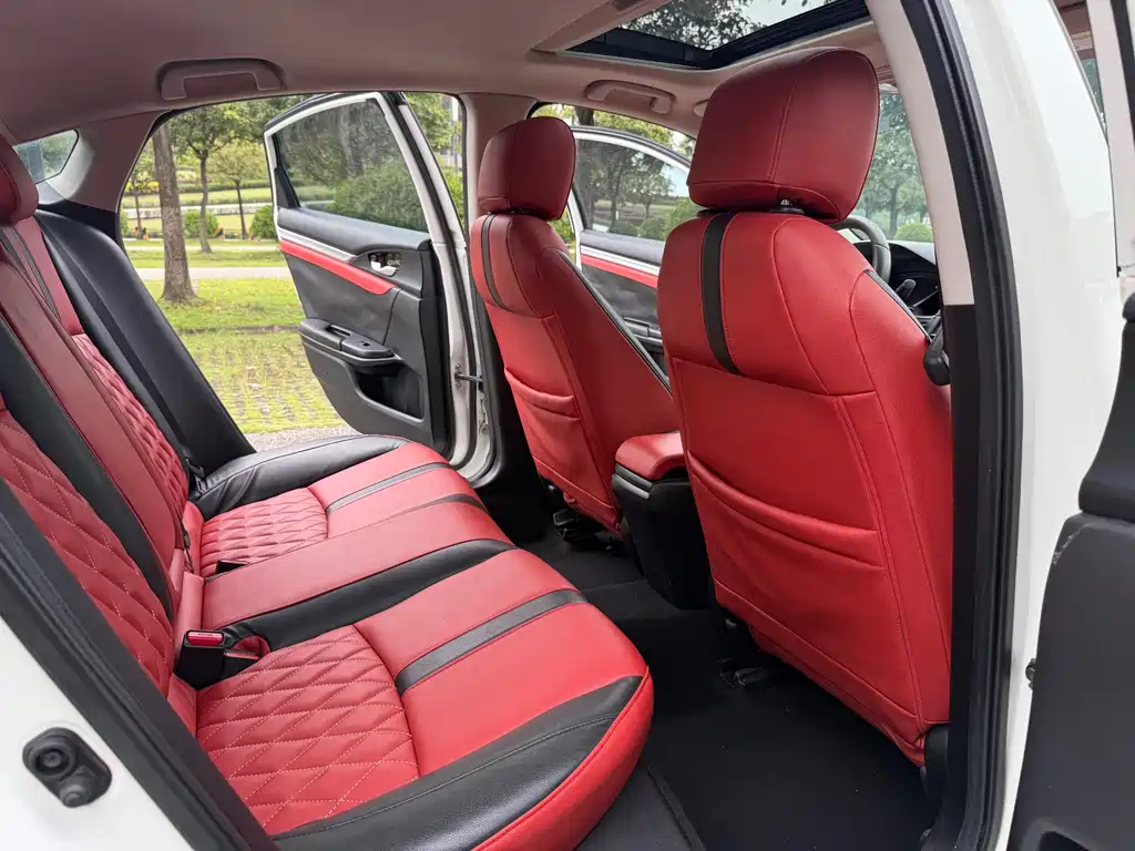 Honda Civic 2019 — фото 15