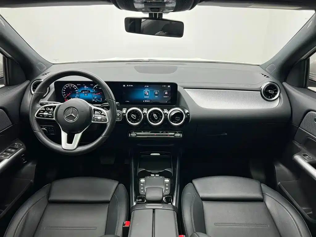 Mercedes-Benz GLA 2021 — фото 19