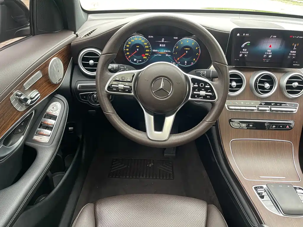 Mercedes-Benz GLC 2021 — фото 10