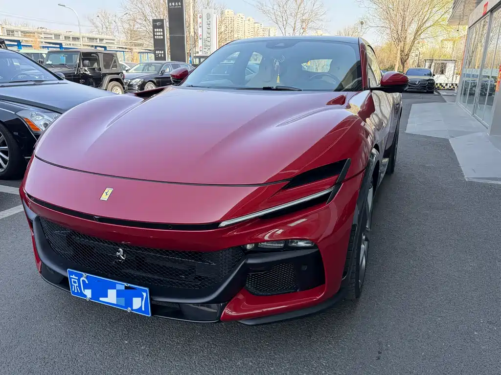 Ferrari Purosangue 2024
