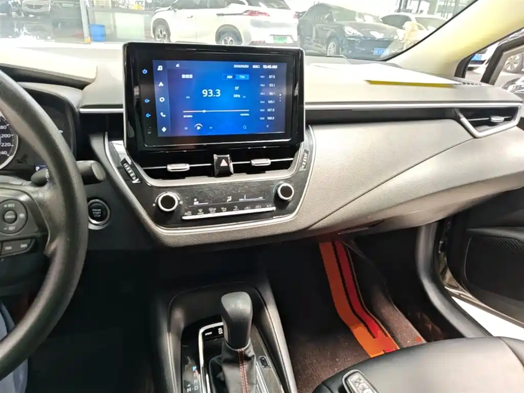 Toyota Corolla 2021 — фото 10