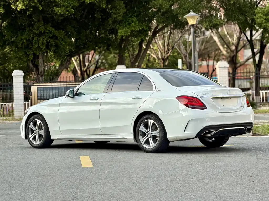 Mercedes-Benz C-Class 2020 — фото 7