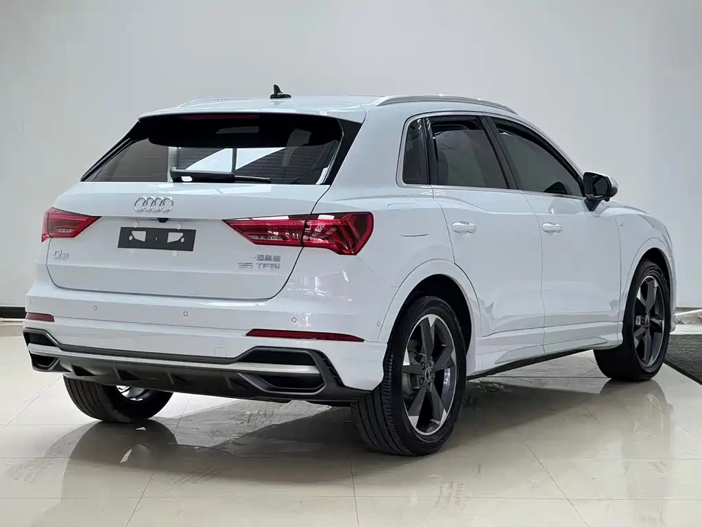 Audi Q3 2022