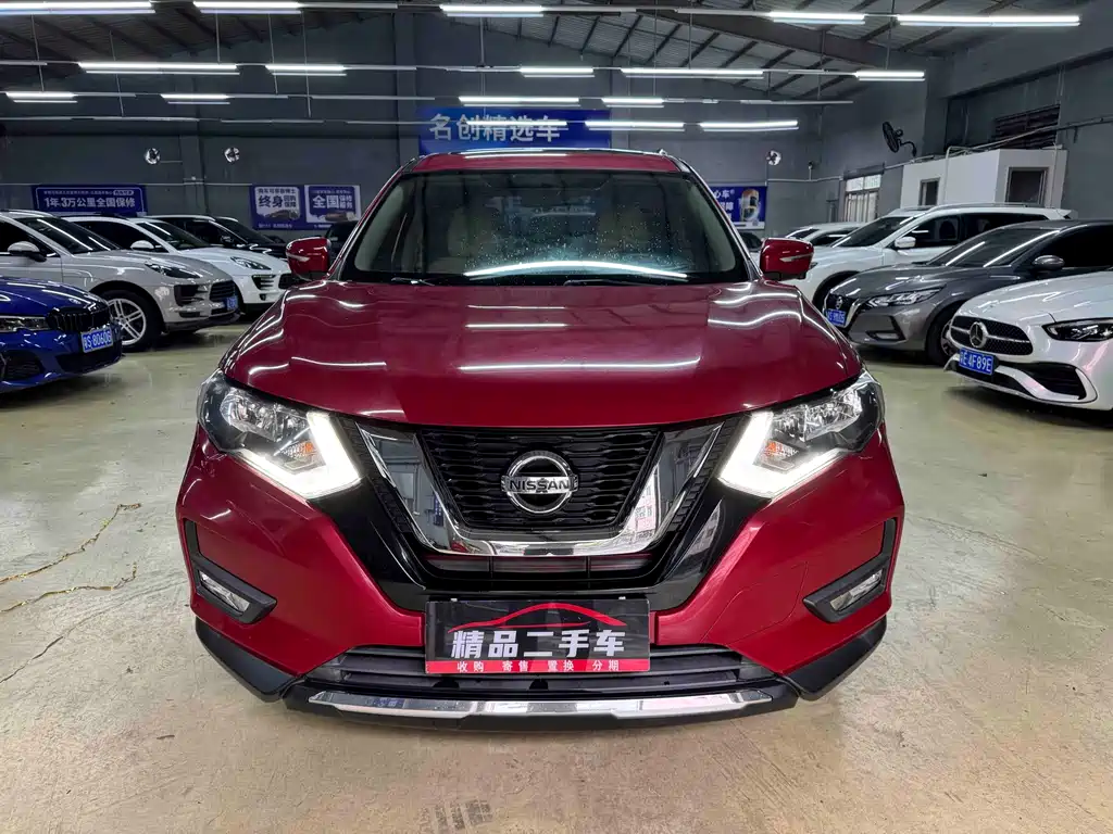 Nissan X-Trail 2017 — фото 2