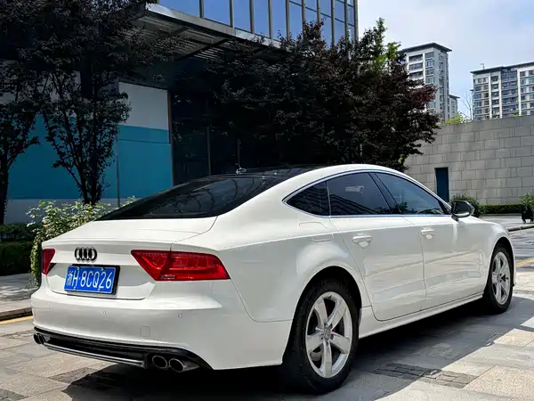 Audi A7 2014