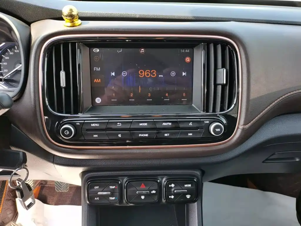 GAC Trumpchi GS3 2018 — фото 13