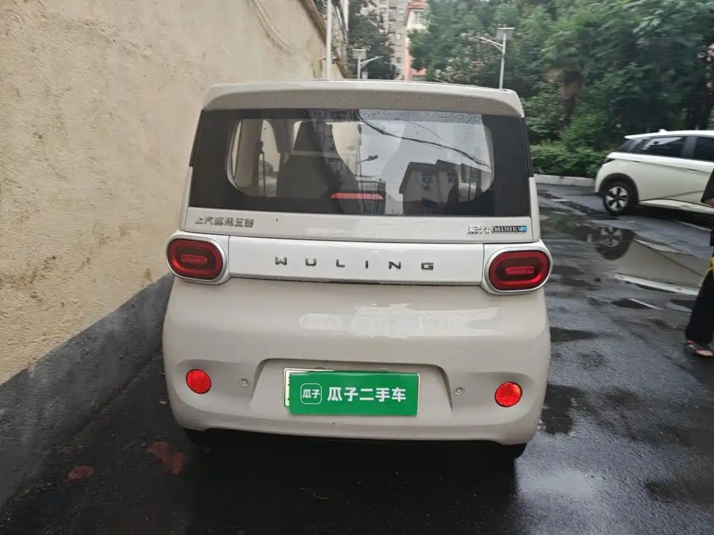 Wuling Hongguang MINIEV 2025