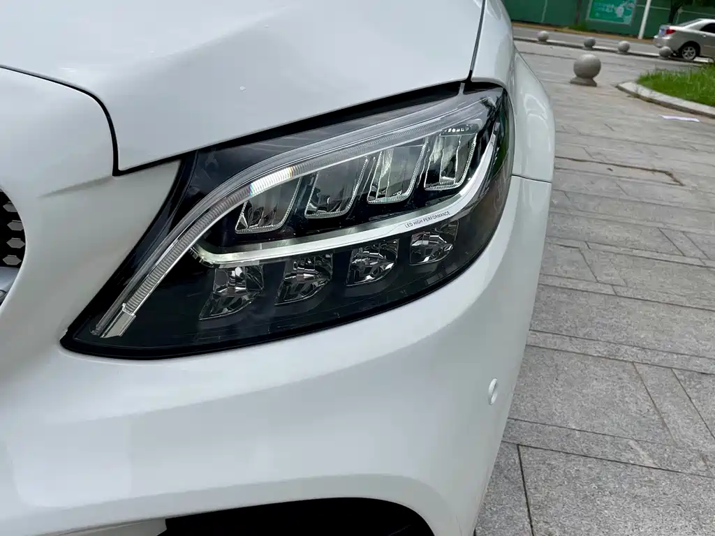 Mercedes-Benz C-Class 2020 — фото 4