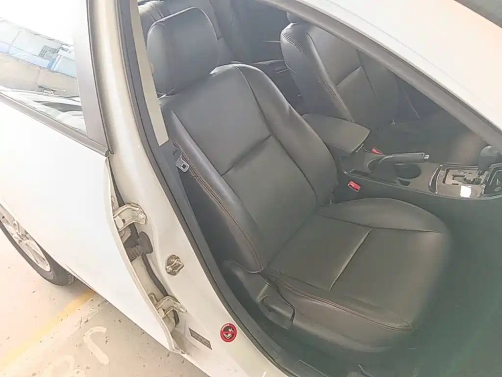 Mazda 3 Xingcheng 2015 — фото 25