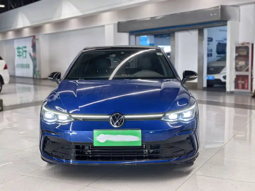 Volkswagen Golf 2021