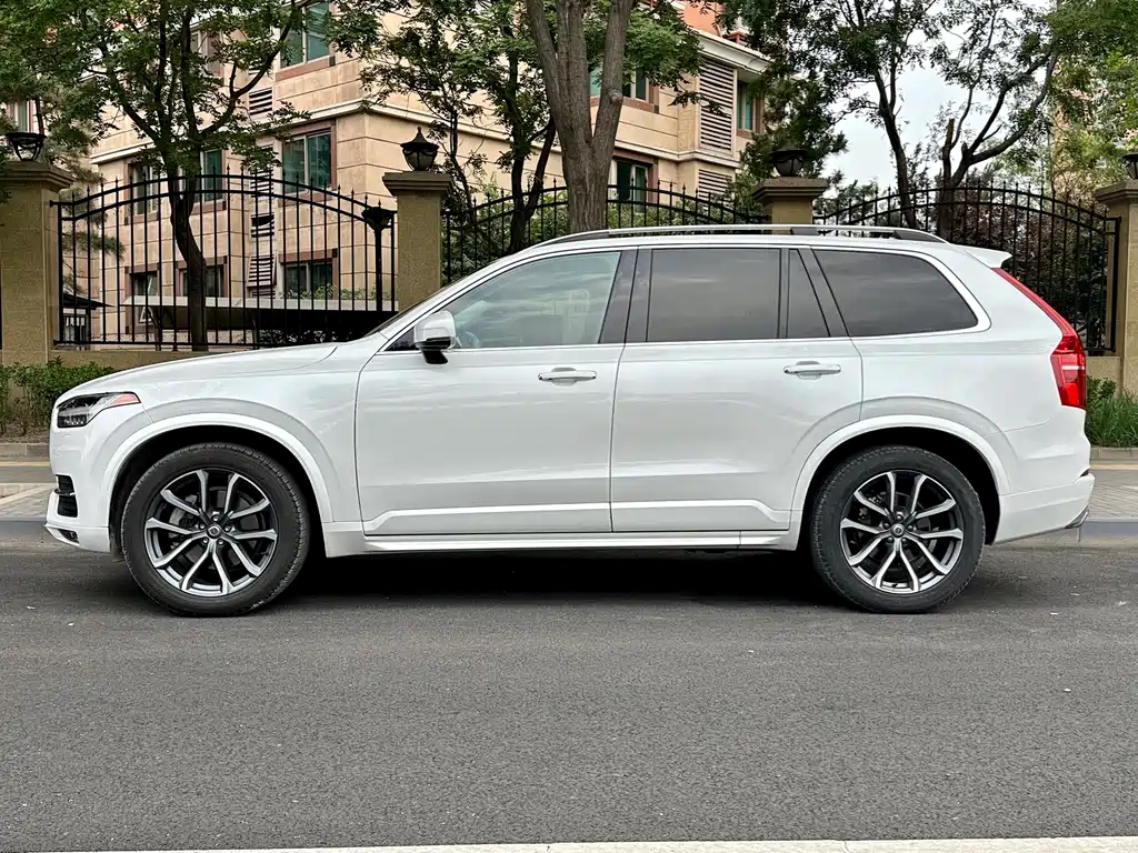 Volvo XC90 2016 — фото 3