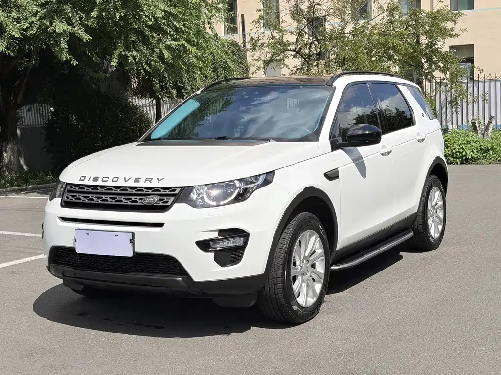 Land Rover Discovery Sport 2017 — фото 1