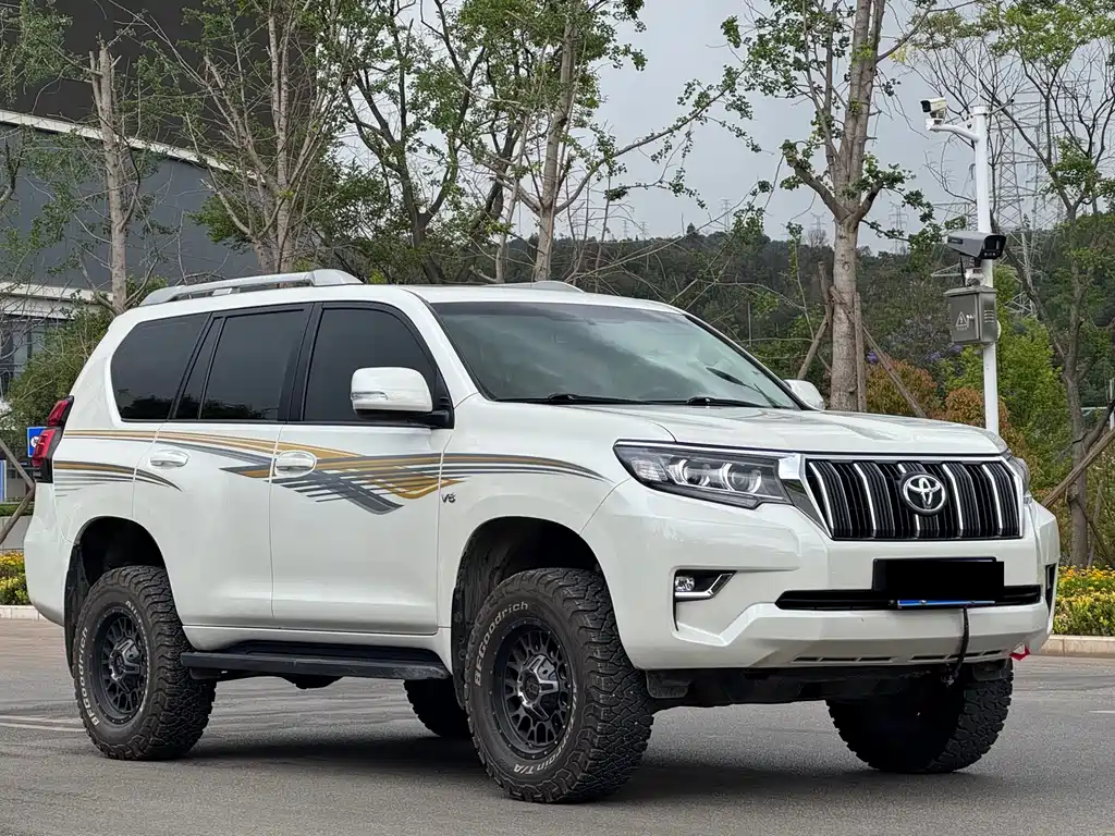Toyota Prado 2018 — фото 3