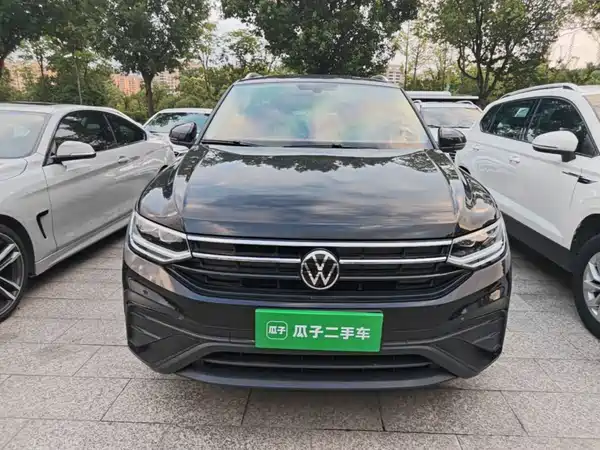 Volkswagen Tiguan L 2025