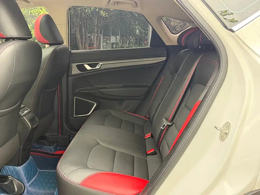 Geely Emgrand GS 2021 — фото 14