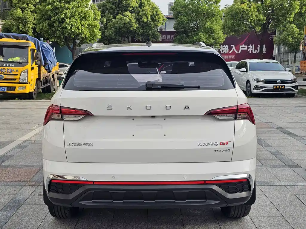 Skoda Kamiq 2022 — фото 11