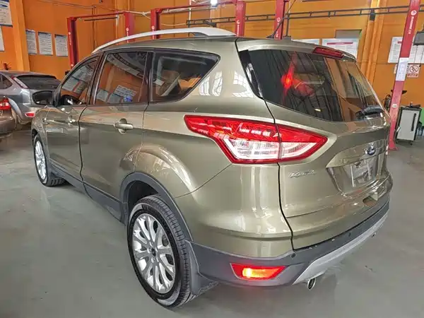 Ford Kuga 2013