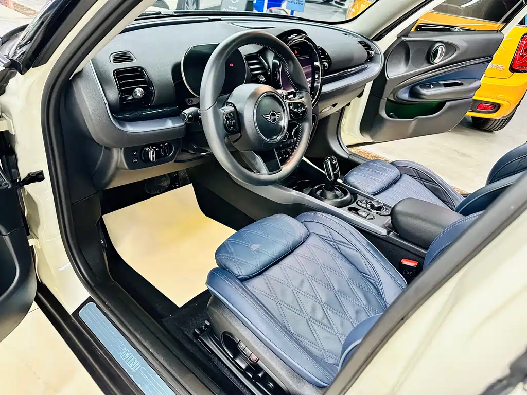 MINI Clubman 2021 — фото 27