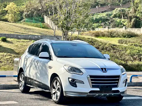 Luxgen Da7 SUV 2016