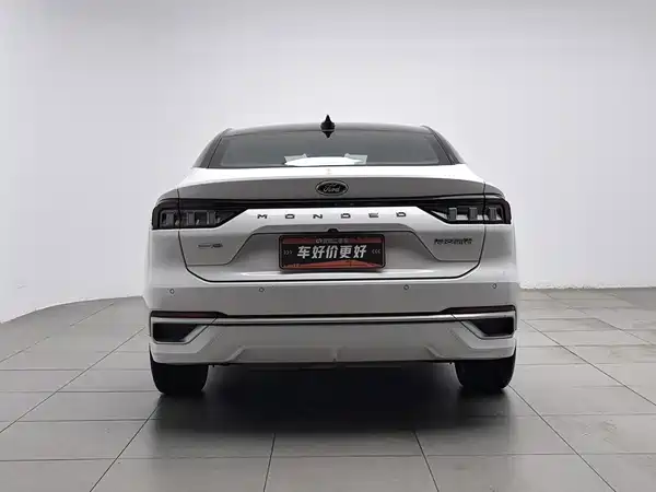 Ford Mondeo 2023