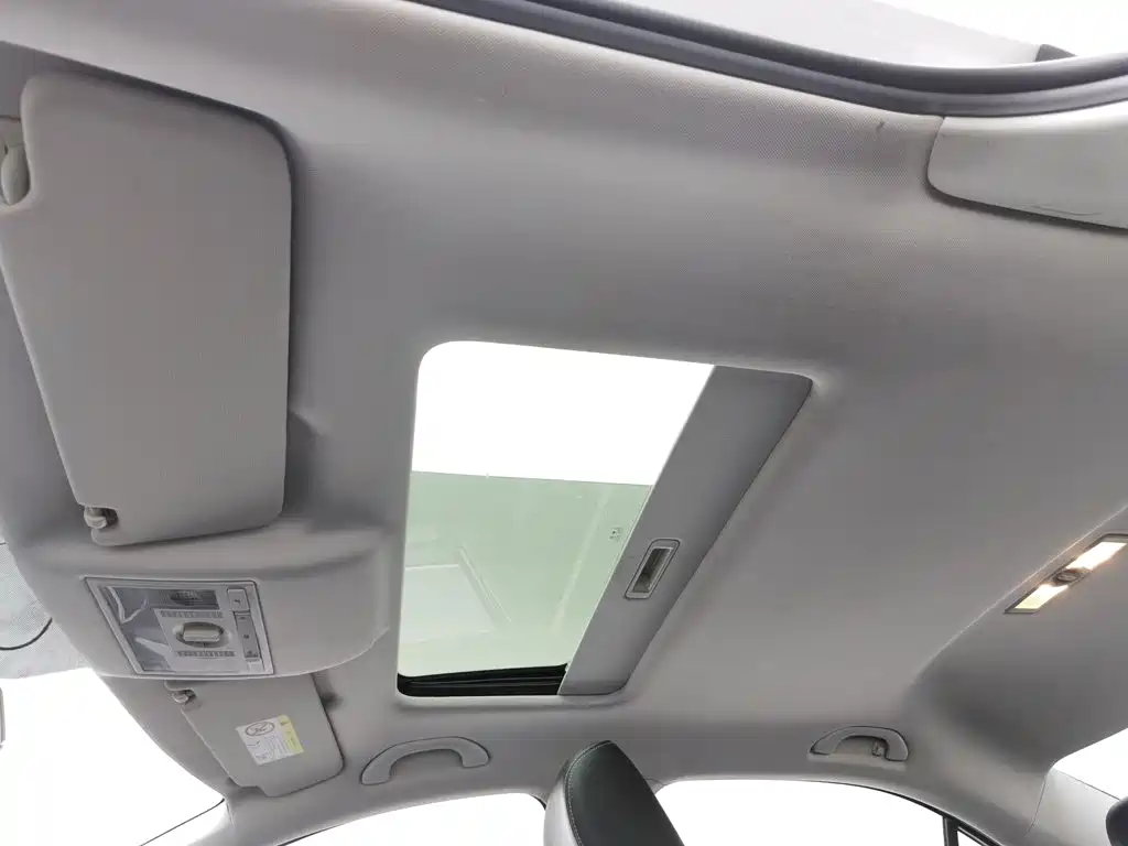 Skoda Rapid 2019 — фото 14