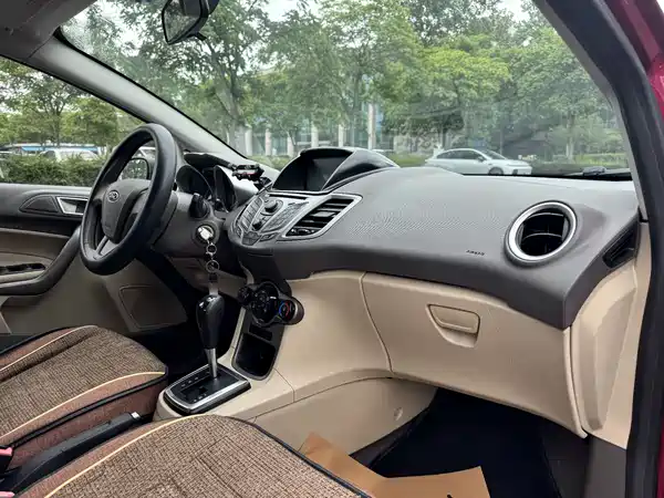 Ford Fiesta 2013