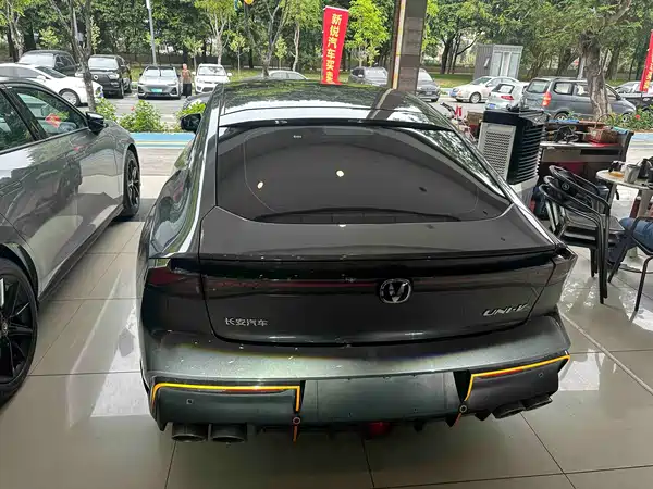 Changan UNI-V 2022
