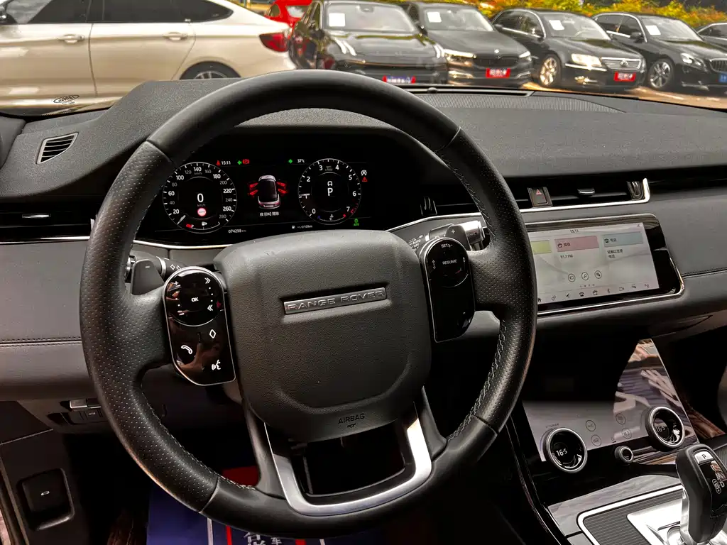 Land Rover Evoque 2020 — фото 52