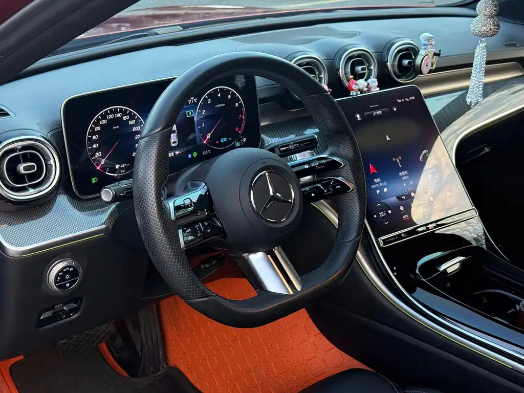 Mercedes-Benz C-Class 2022 — фото 9