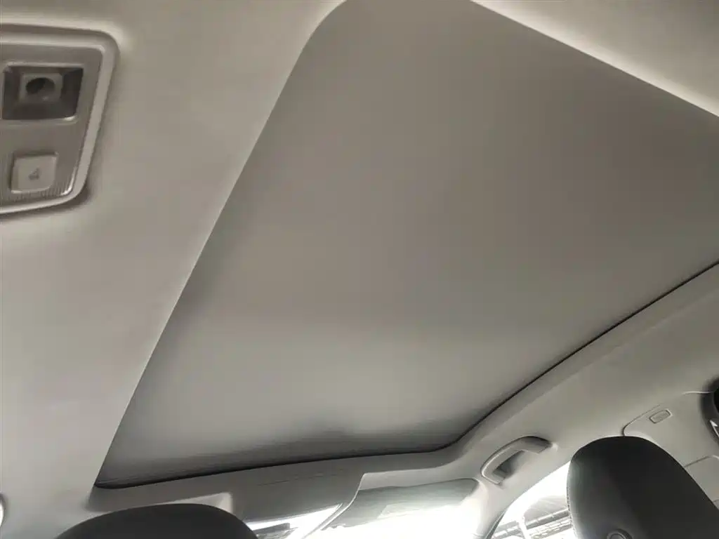 Volkswagen Passat 2019 — фото 18