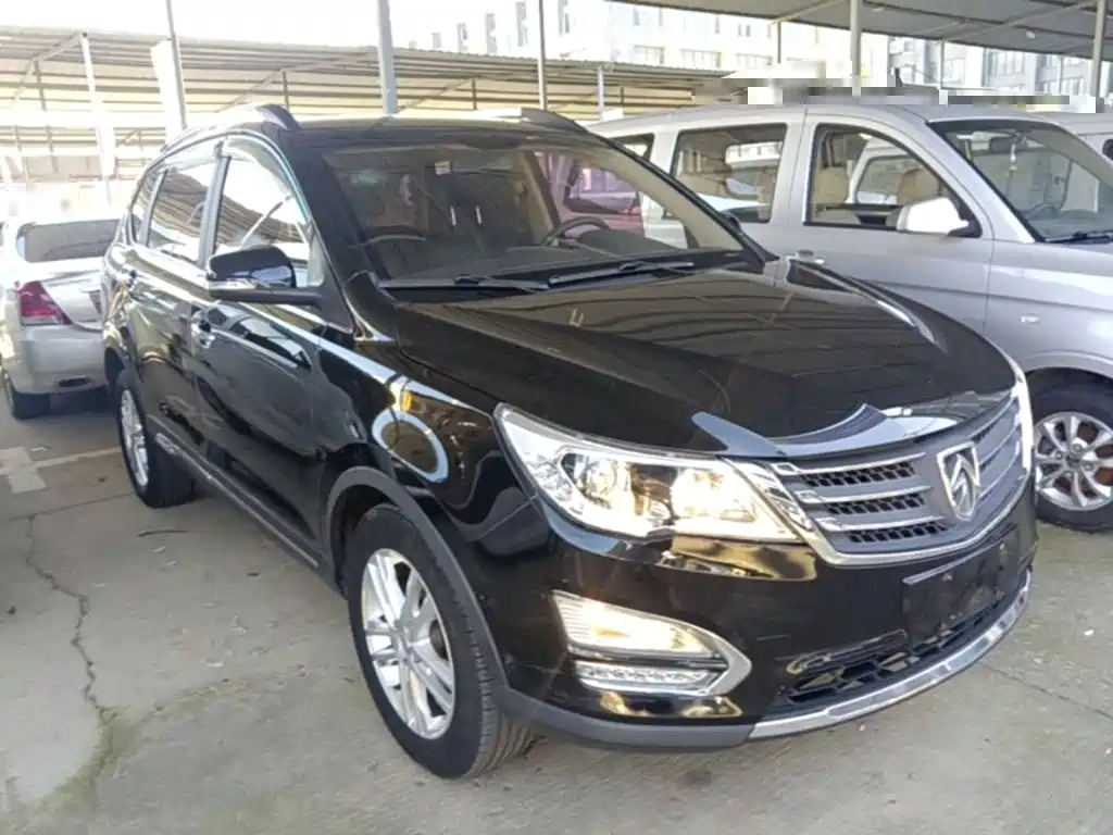 Baojun 560 2016