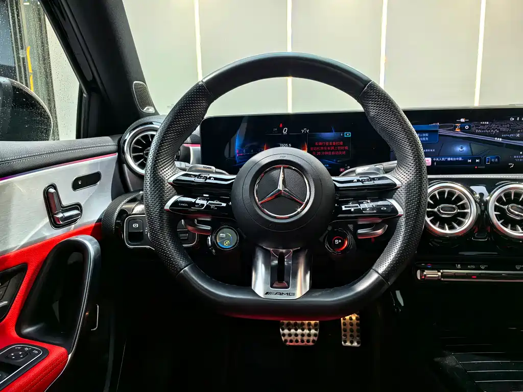 Mercedes-Benz A-Class AMG 2024 — фото 8