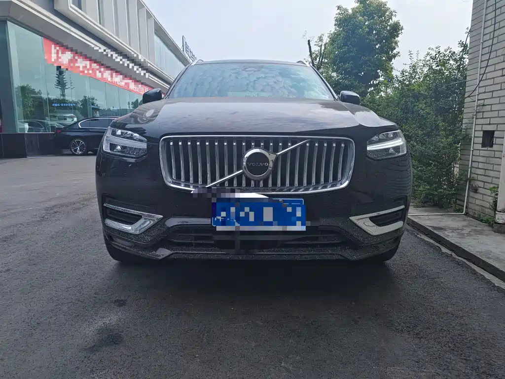 Volvo XC90 2023 — фото 2