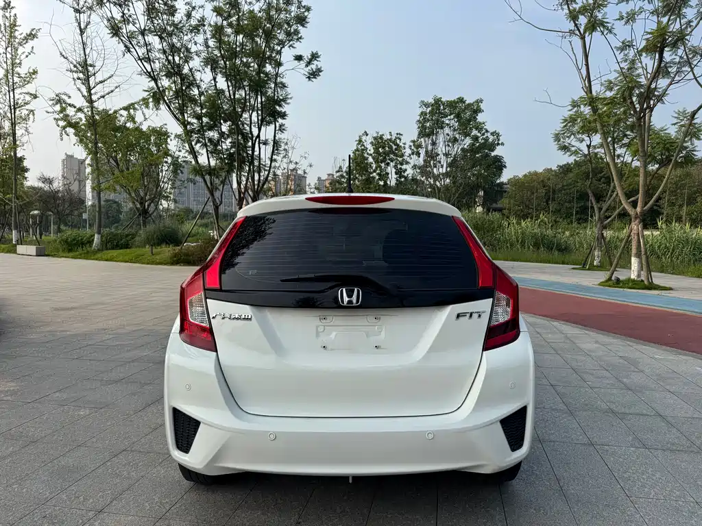 Honda Fit 2016
