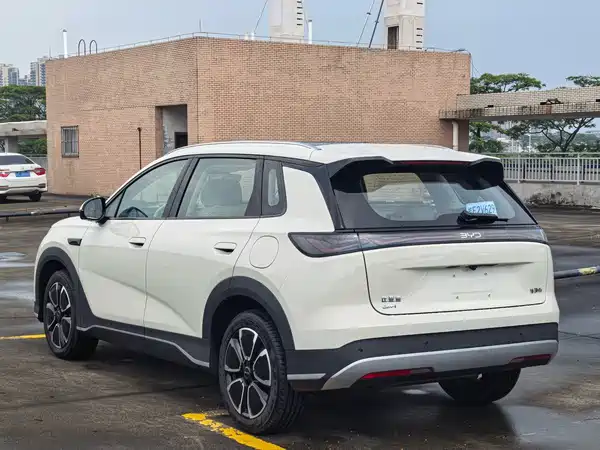 BYD Sealion 05 DM-i 2026