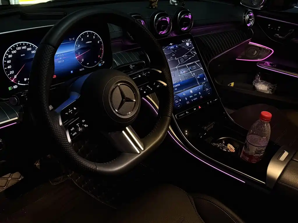 Mercedes-Benz C-Class 2023
