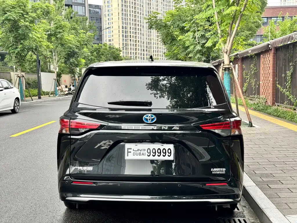 Toyota Sienna 2022