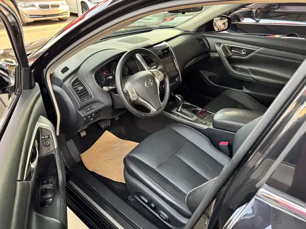 Nissan Teana 2015