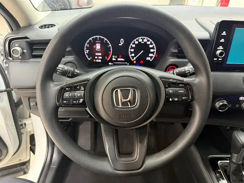 Honda Vezel 2024 — фото 19