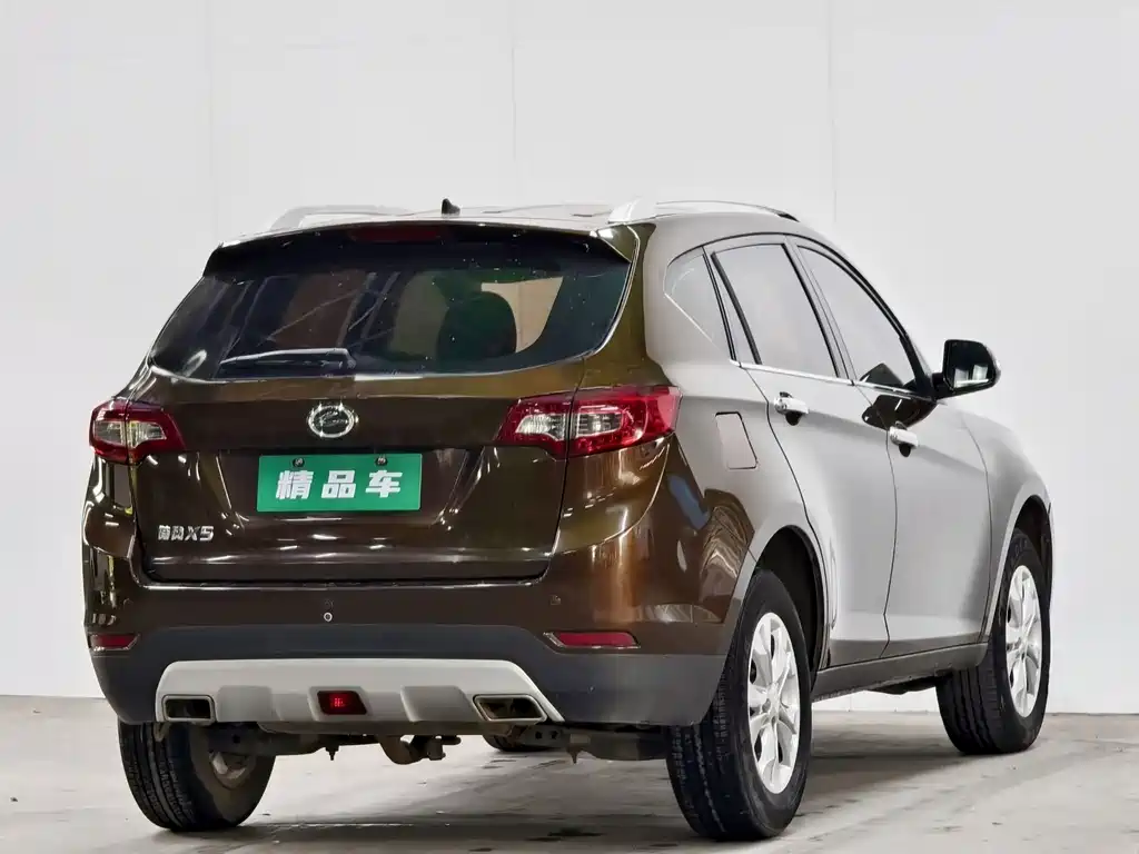 Landwind X5 2015 — фото 4