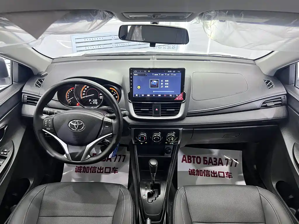 Toyota Yaris L 2022 — фото 16