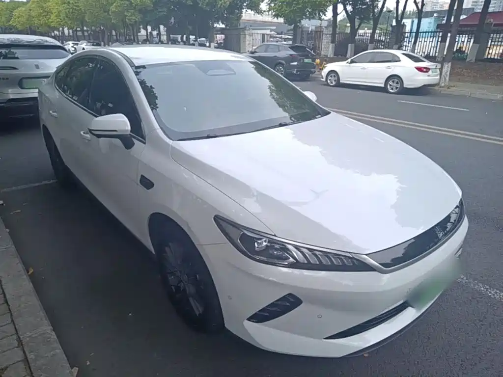 BYD Qin PLUS 2025 — фото 4